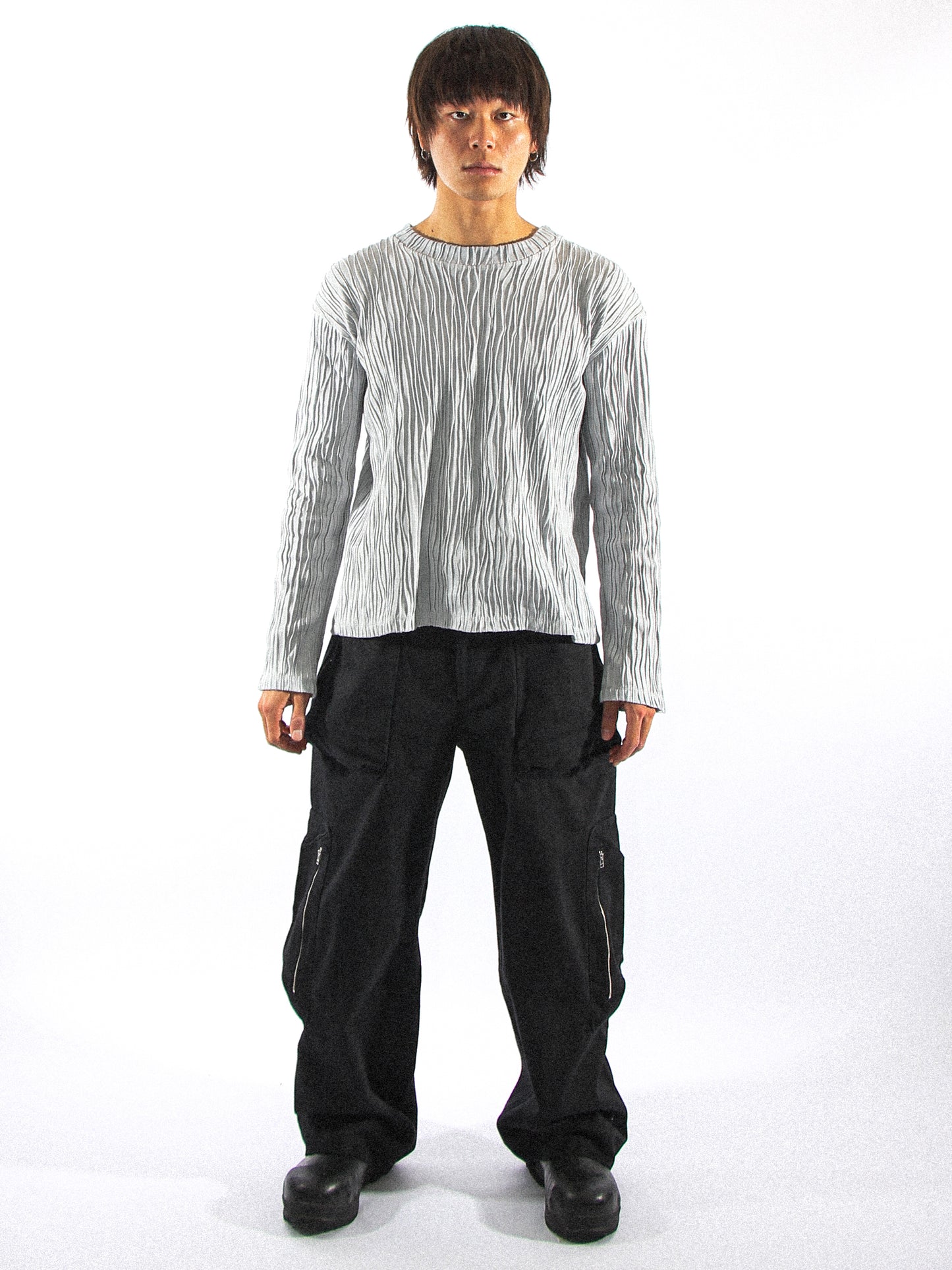 GILLED LONG SLEEVE T-SHIRT IN ICE BLUE