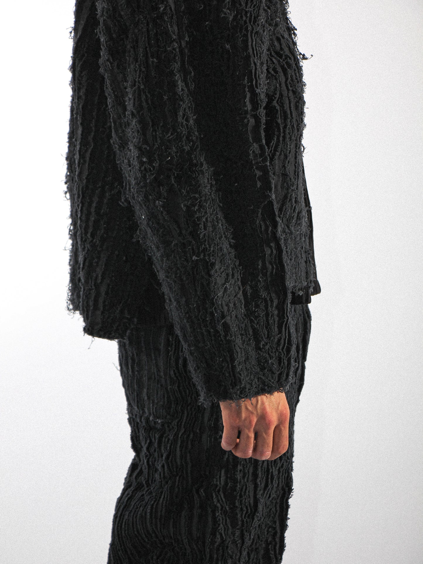 OFF CUT BARK JACKET IN METEORITE BLACK