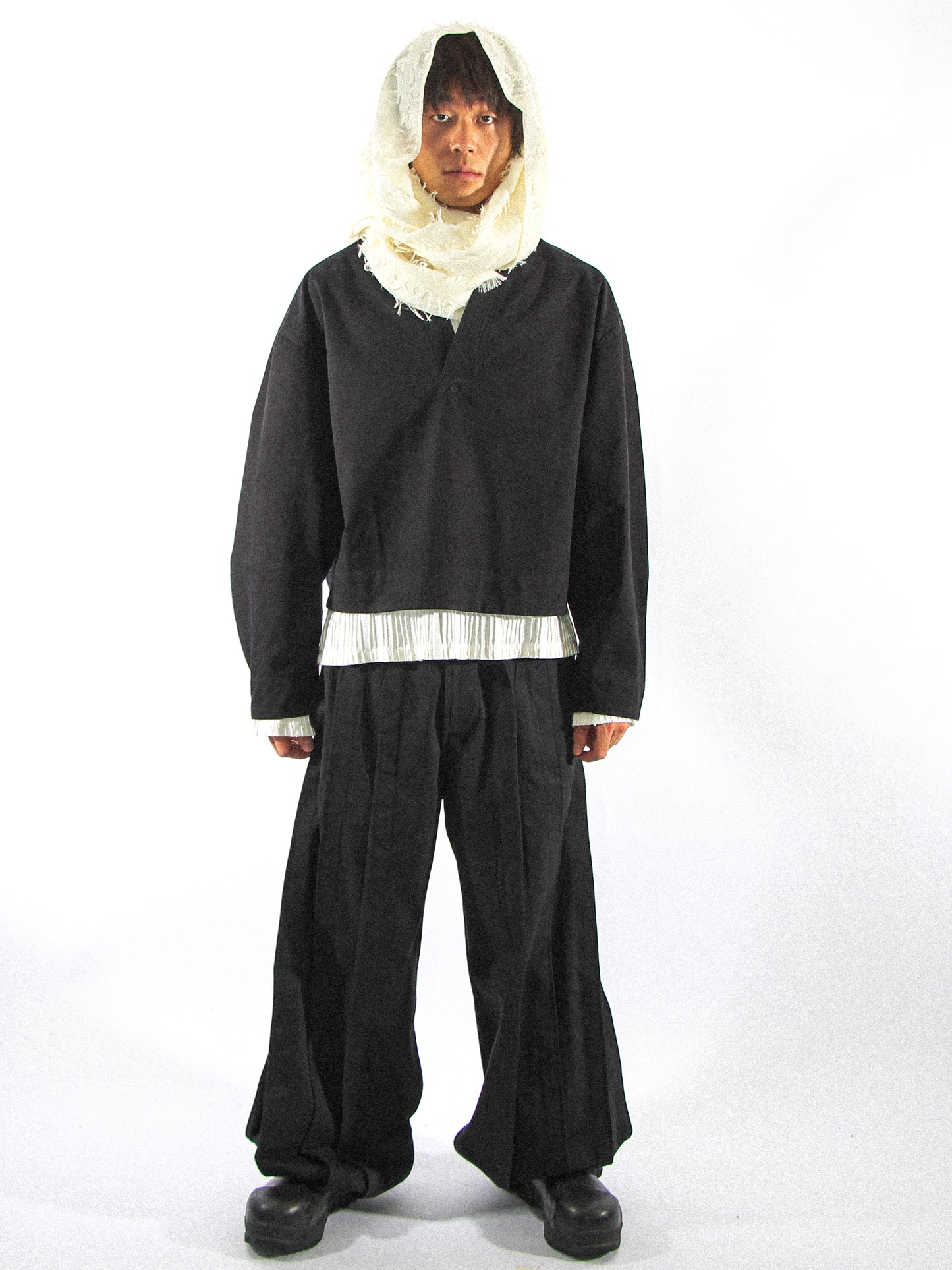 TAFTED WOOL SCARF IN COCONUT CREAM