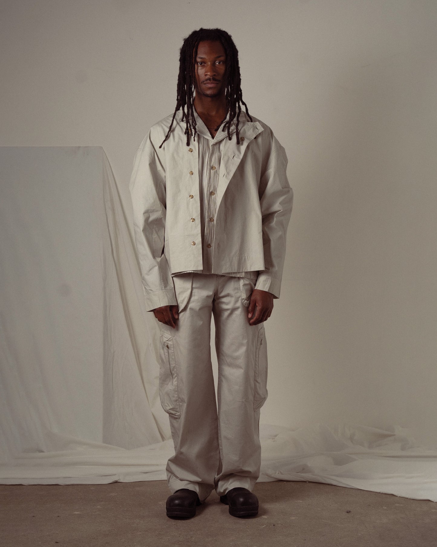 Luteus Cargo Trousers in Cloud Cream